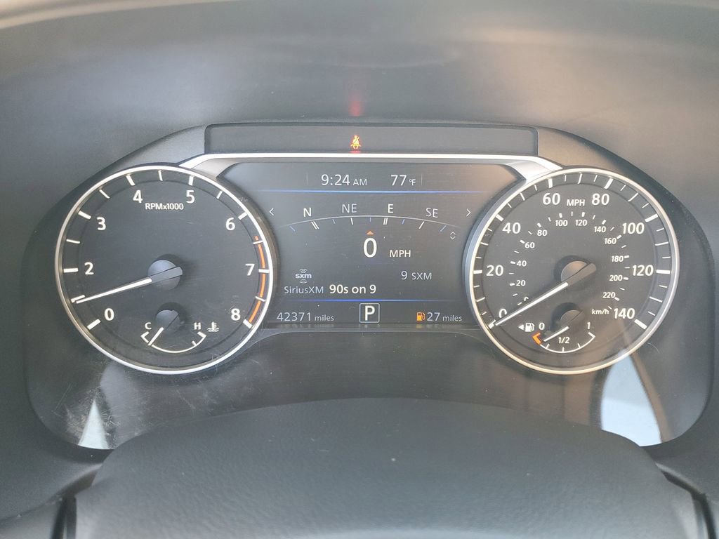 Used 2023 Nissan Altima 2.5 SR w/ SR Premium Package FWD image 14