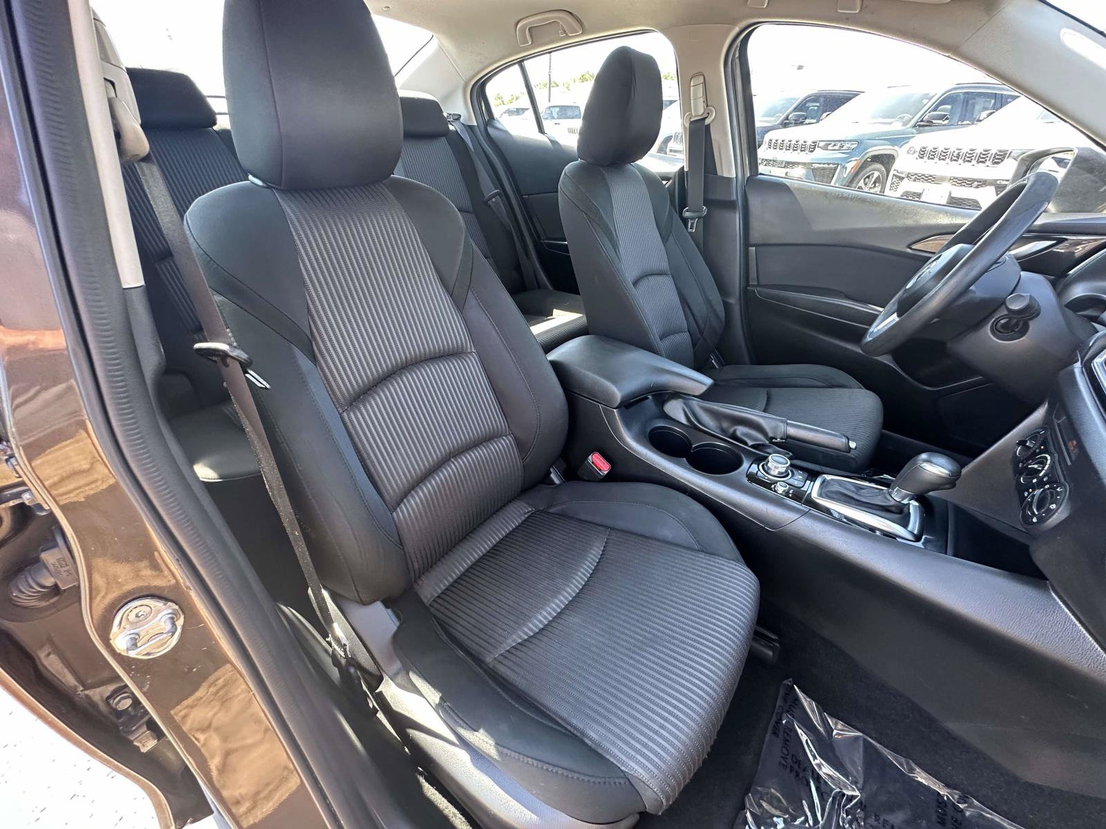 Used 2016 MAZDA MAZDA3 i Sport w/ Preferred Equipment Package FWD image 25