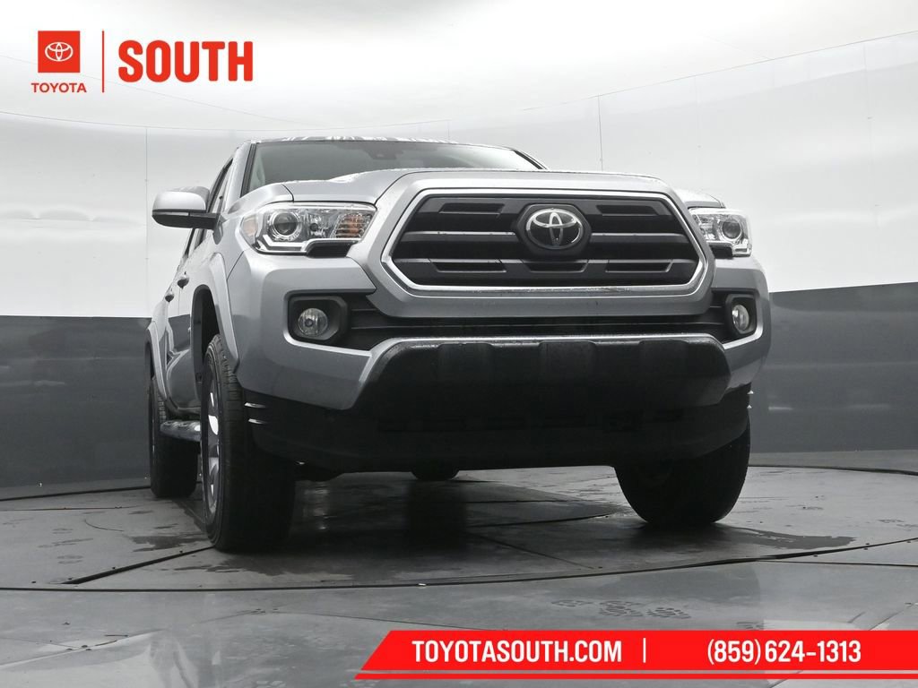 Used 2019 Toyota Tacoma SR5 image 37