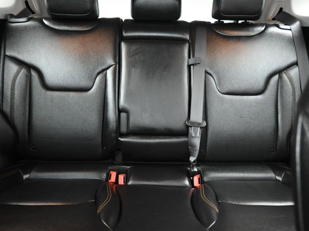 Used 2020 Jeep Compass Limited image 25