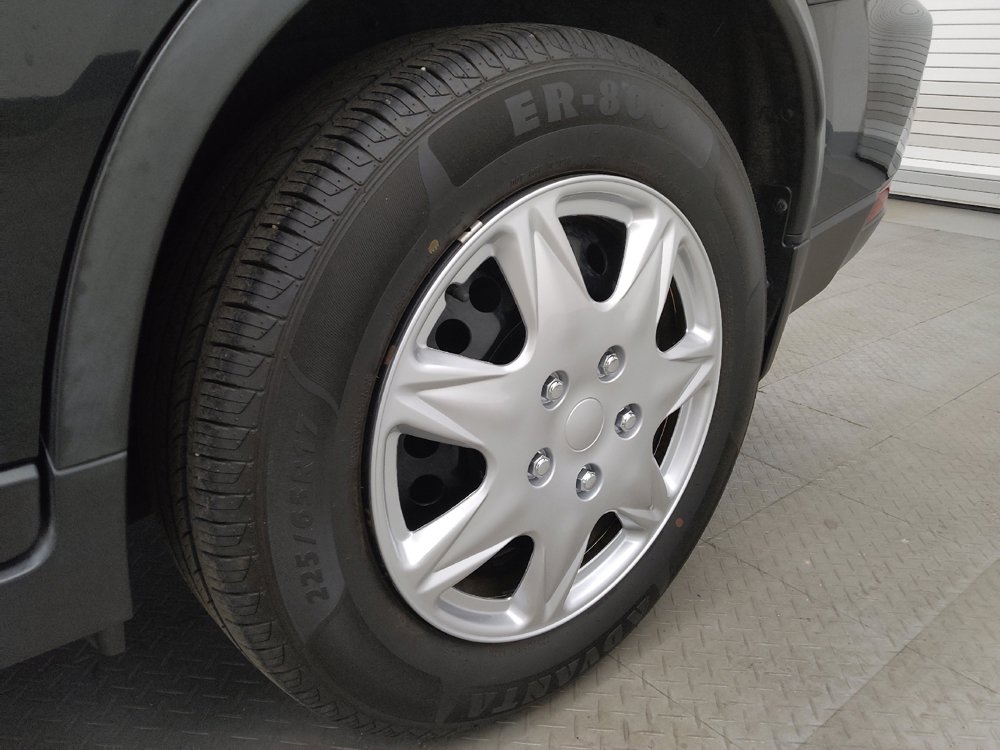 Used 2020 Nissan Rogue S FWD image 31