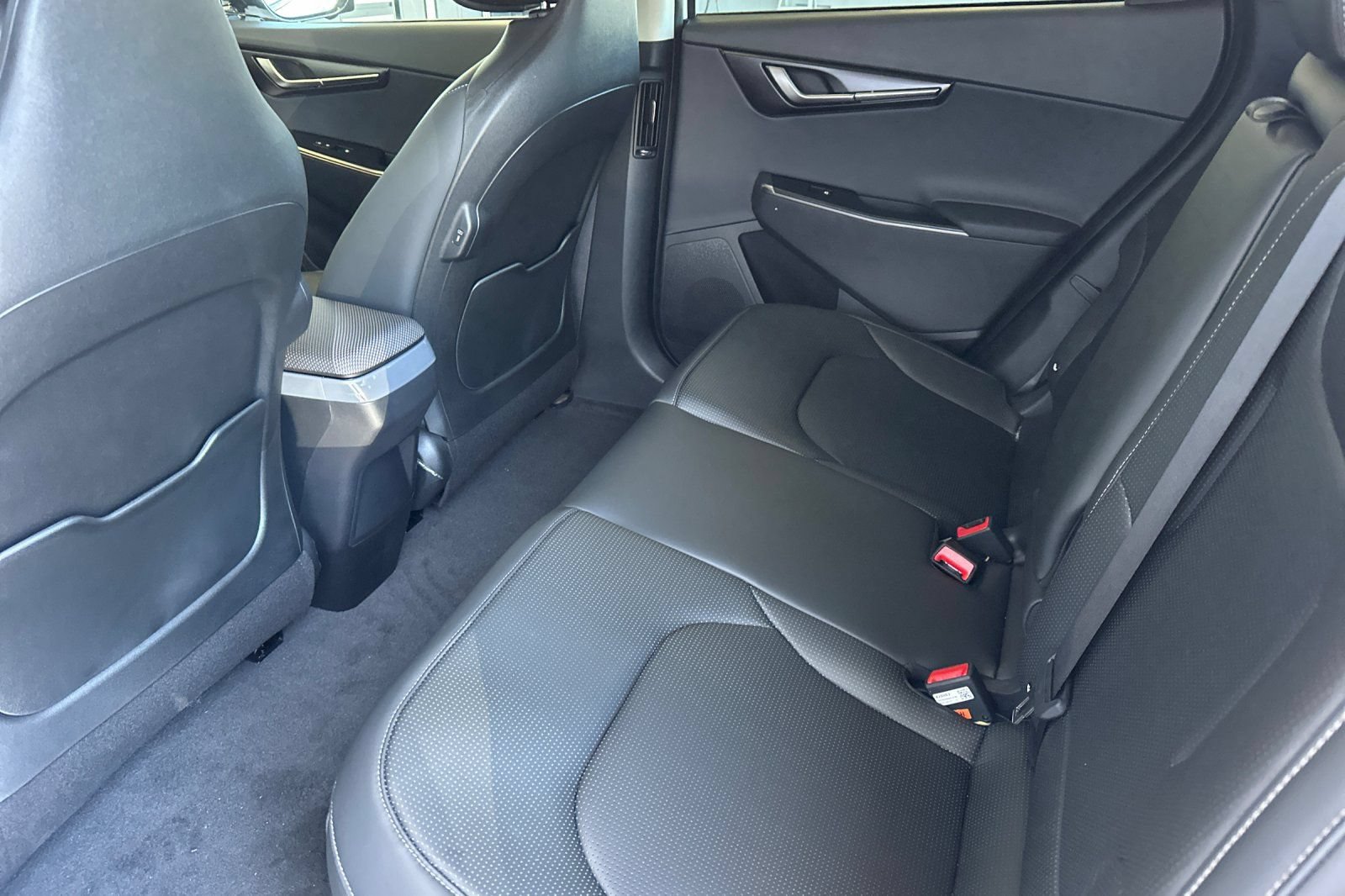 New 2026 Kia EV6 Wind RWD image 12