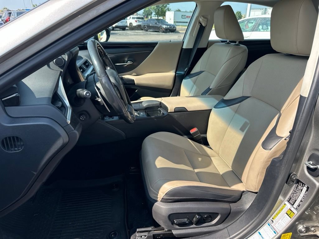 Used 2021 Lexus ES 250 w/ Premium Package AWD/4WD image 15