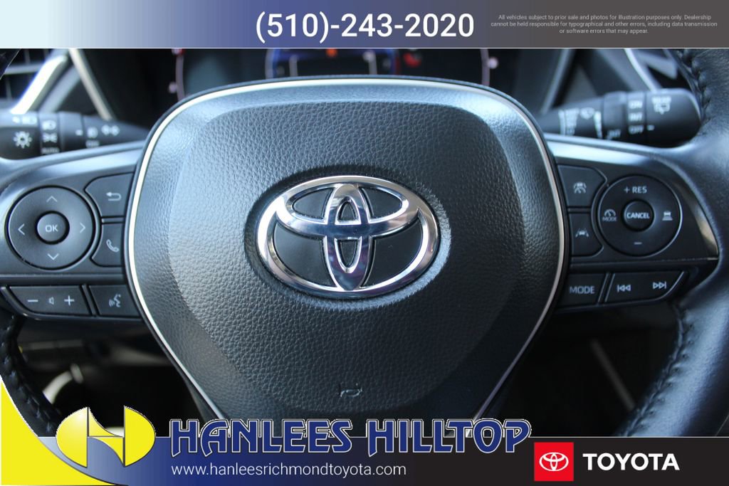 Used 2024 Toyota Corolla Cross XLE w/ Convenience Package FWD image 29