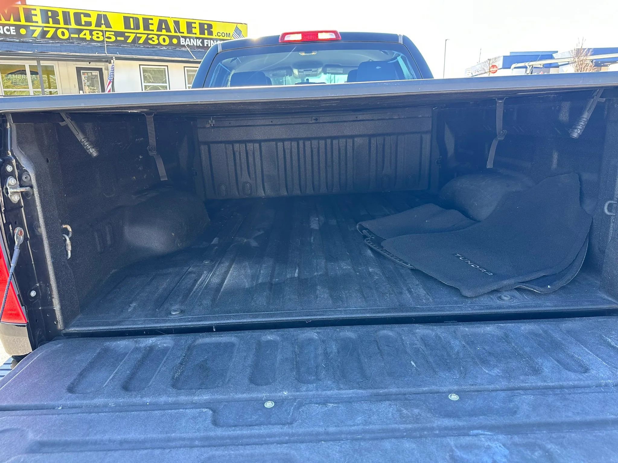 Used 2016 Toyota Tundra SR w/ Tow Package image 16