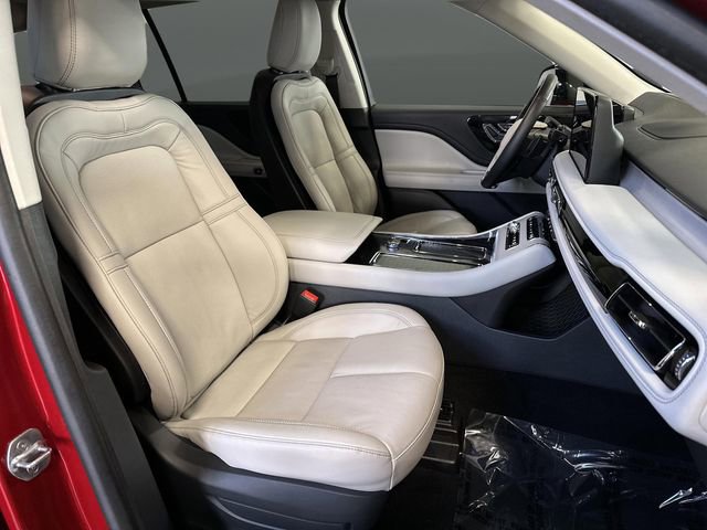 Used 2025 Lincoln Aviator Reserve w/ Illumination Package image 34