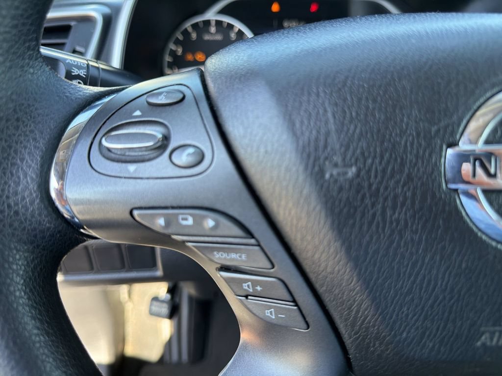 Used 2019 Nissan Murano S FWD image 15