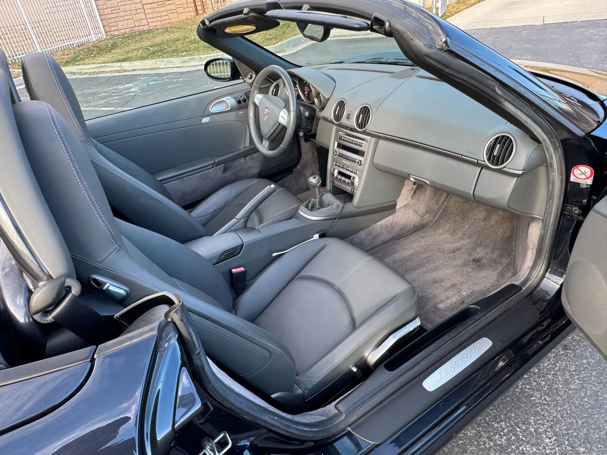 Used 2005 Porsche Boxster image 16