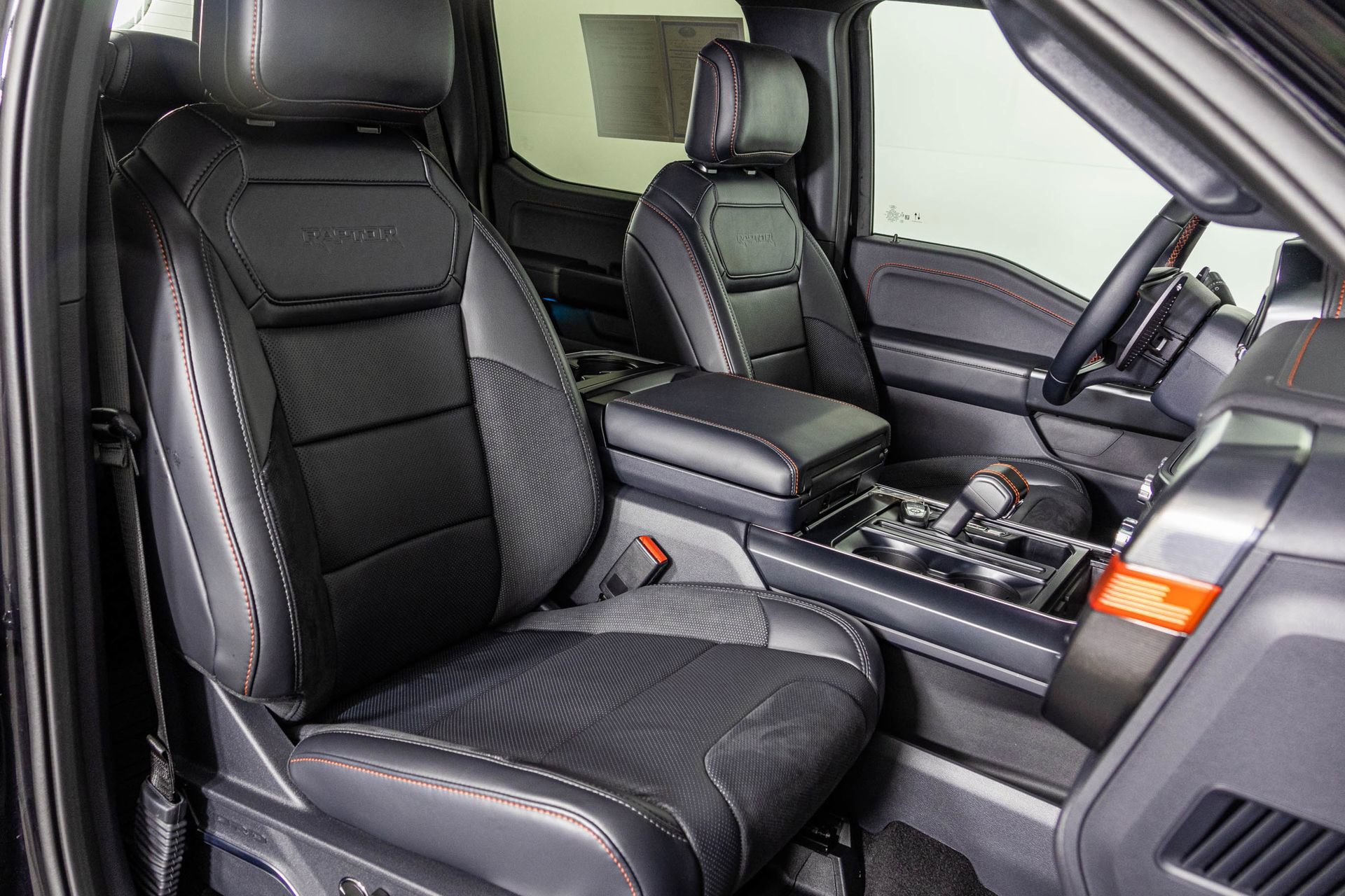 Used 2024 Ford F150 Raptor image 47