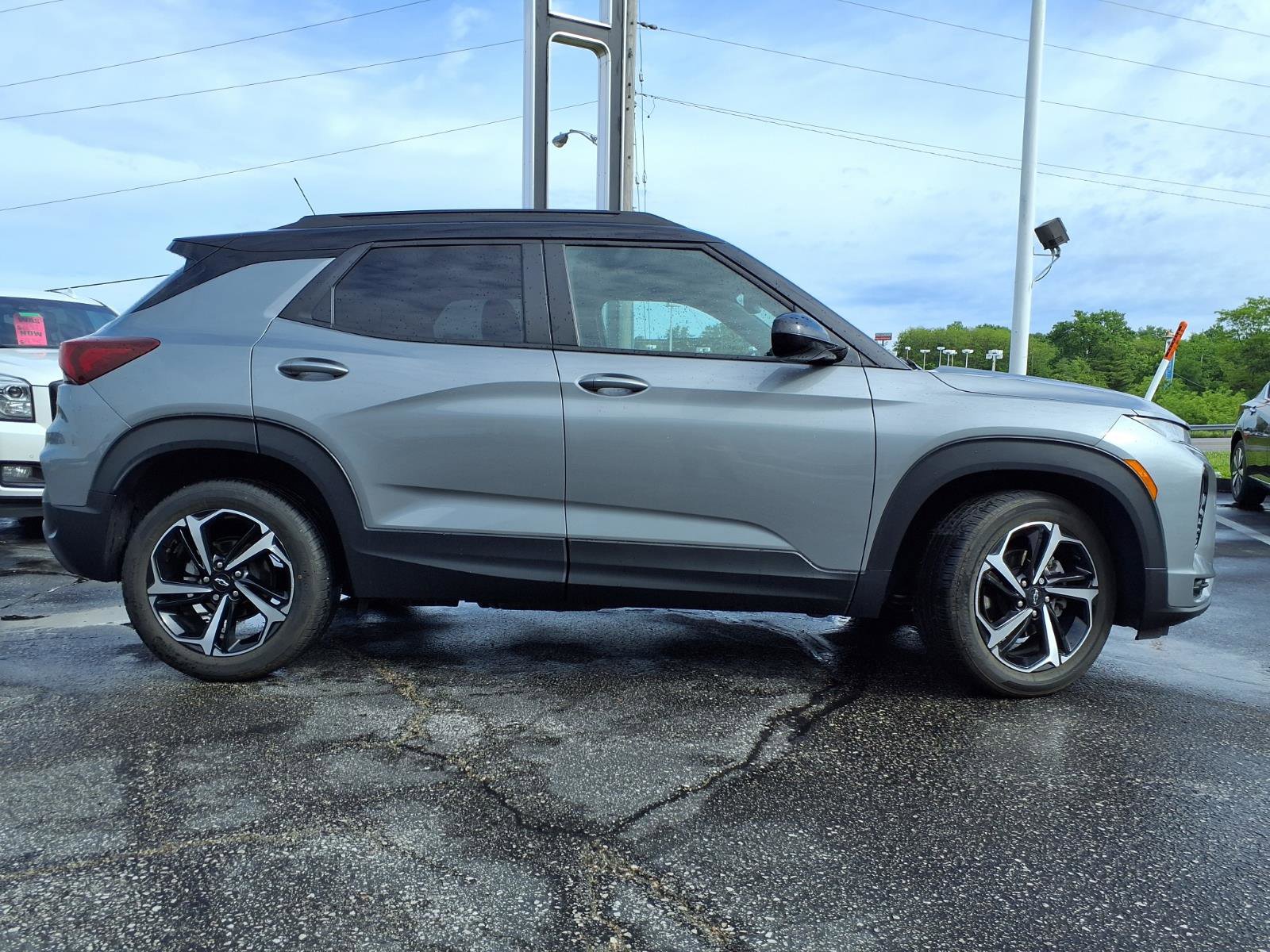 Used 2023 Chevrolet TrailBlazer RS w/ Convenience Package FWD image 33