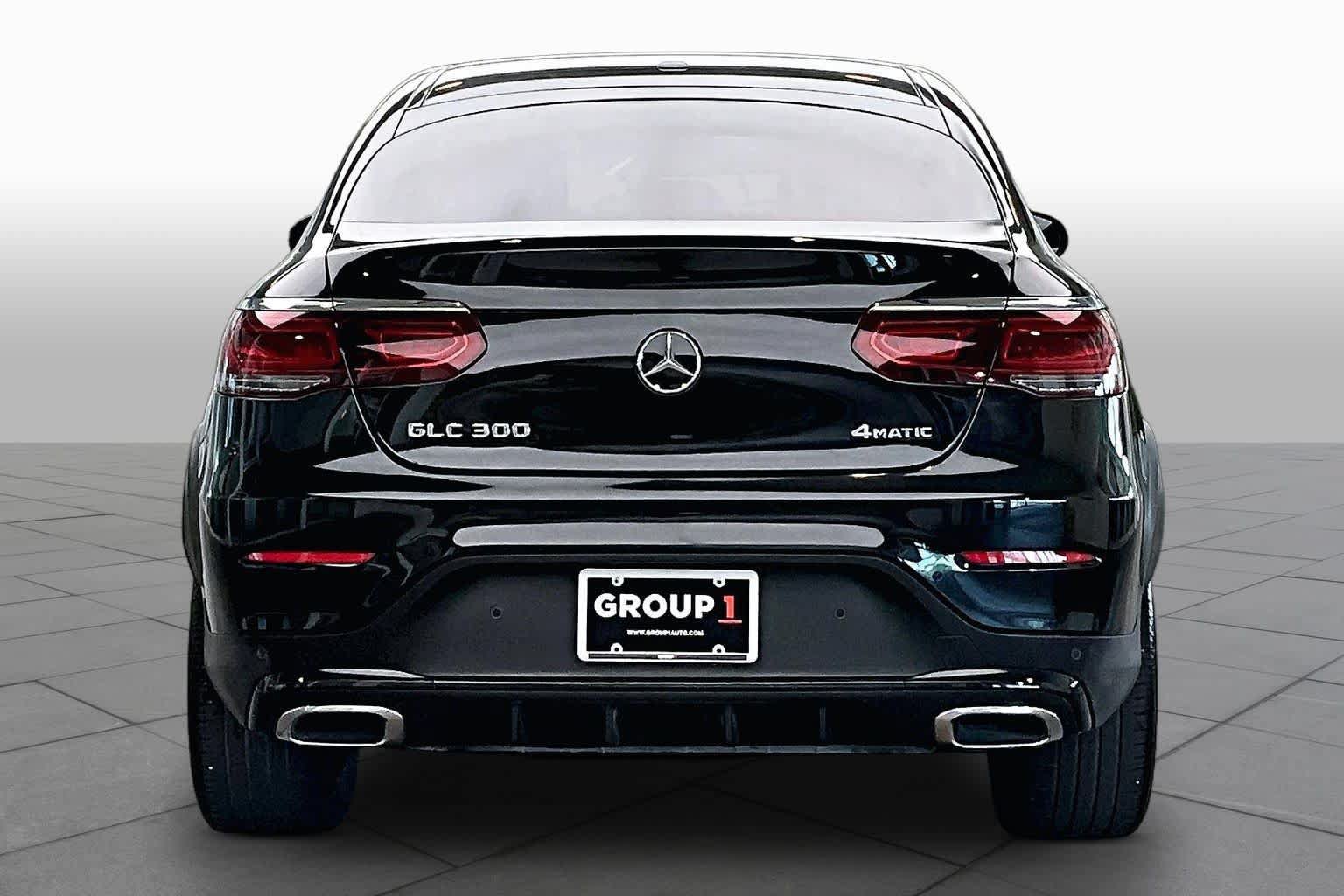 Used 2023 Mercedes-Benz GLC 300 4MATIC Coupe image 5