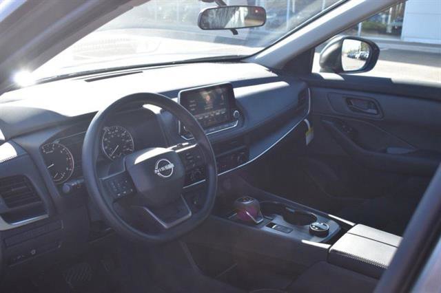 Certified 2025 Nissan Rogue S AWD/4WD image 10