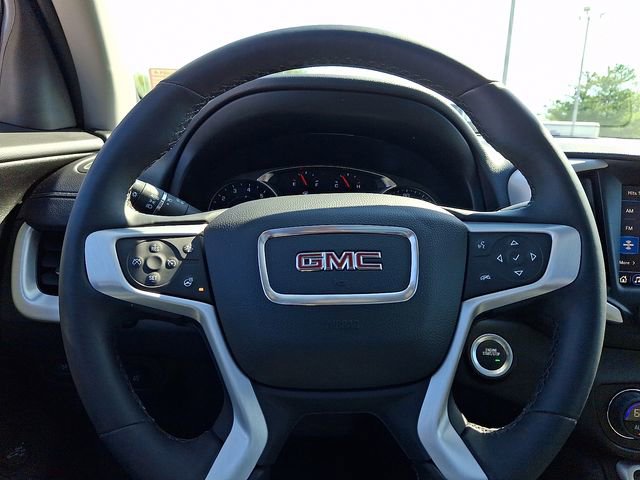 Used 2024 GMC Terrain SLT w/ Infotainment Package II image 19