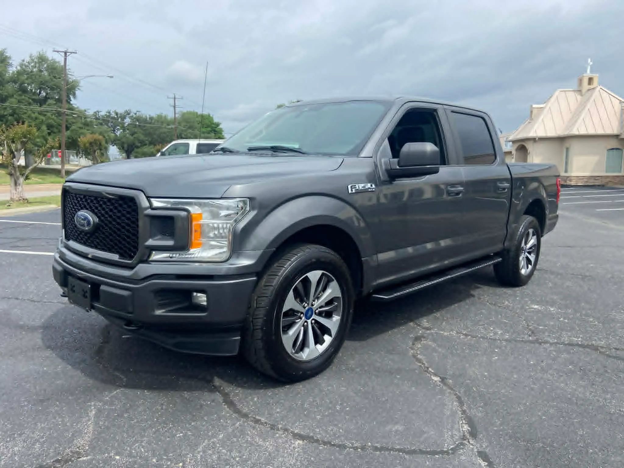 Used 2019 Ford F150 XL w/ Equipment Group 101A Mid AWD/4WD image 8