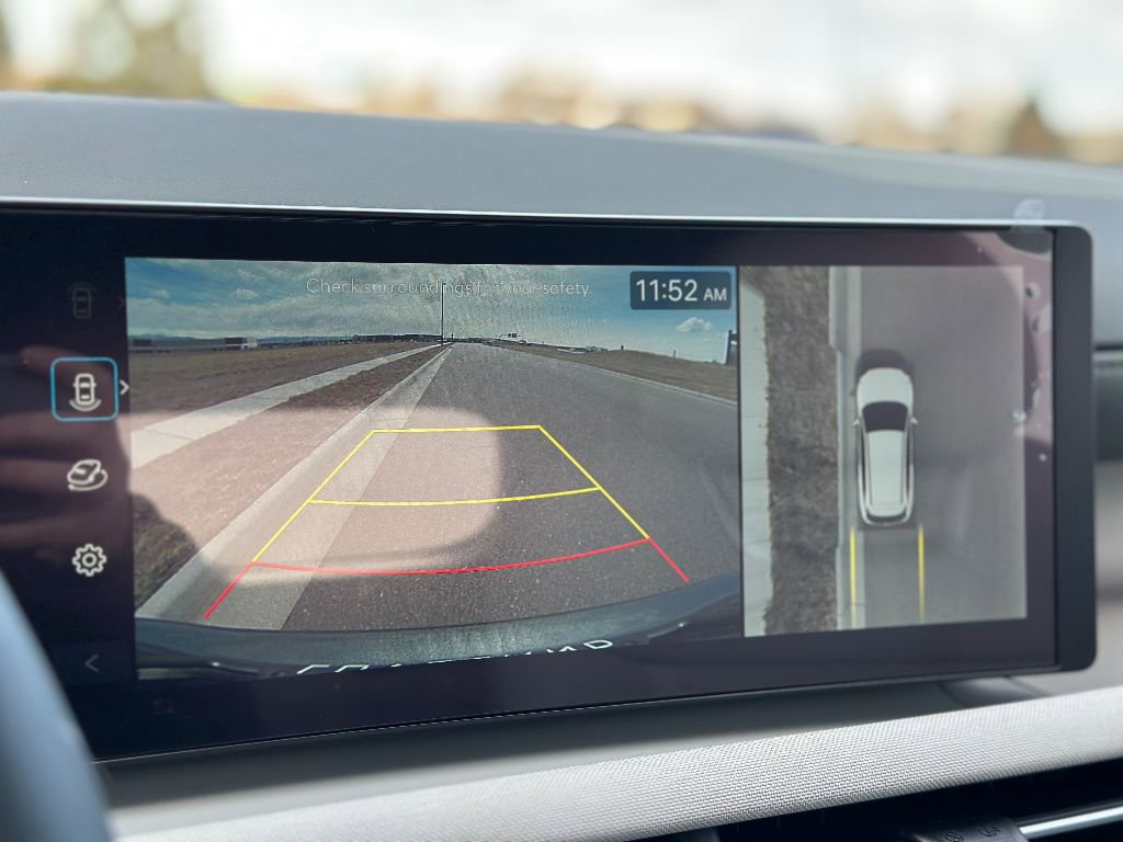 New 2025 Hyundai Tucson Limited image 16