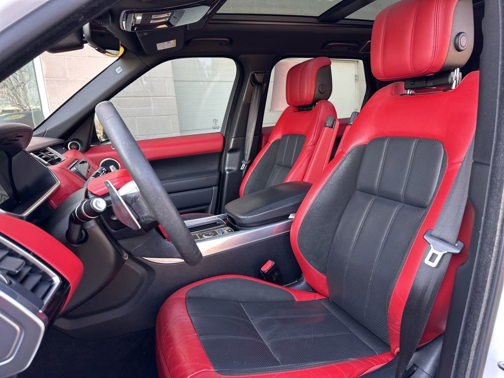 Used 2020 Land Rover Range Rover Sport HST image 44