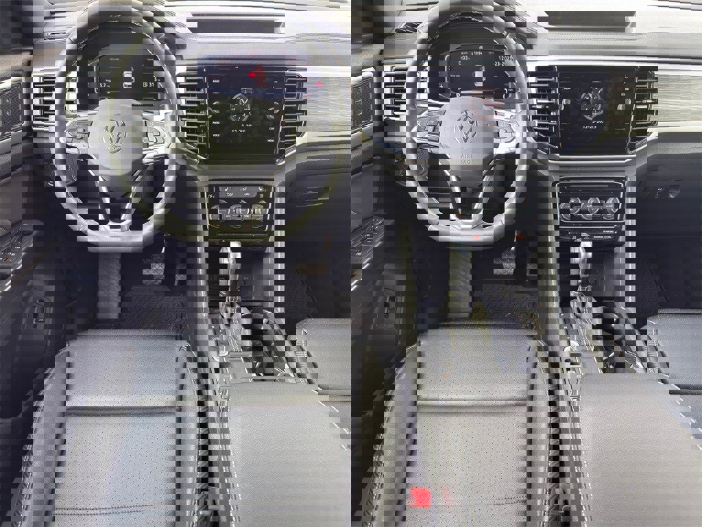 Used 2023 Volkswagen Atlas Cross Sport SE w/ Panoramic Sunroof Package image 26