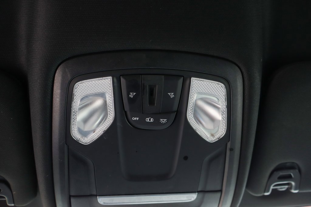 Used 2021 RAM 3500 Big Horn image 37