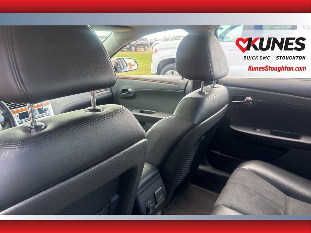 Used 2011 Chevrolet Malibu LT w/ Interface Package FWD image 11