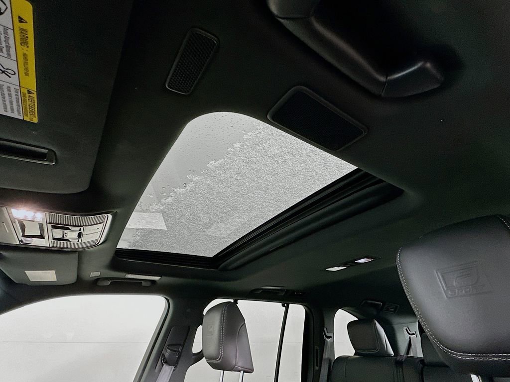 Used 2024 Lexus LX 600 F Sport image 29