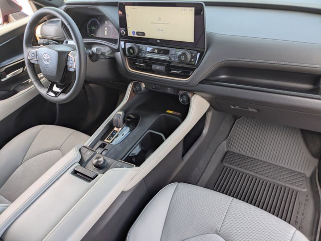 Used 2026 Toyota Grand Highlander AWD Hybrid image 14