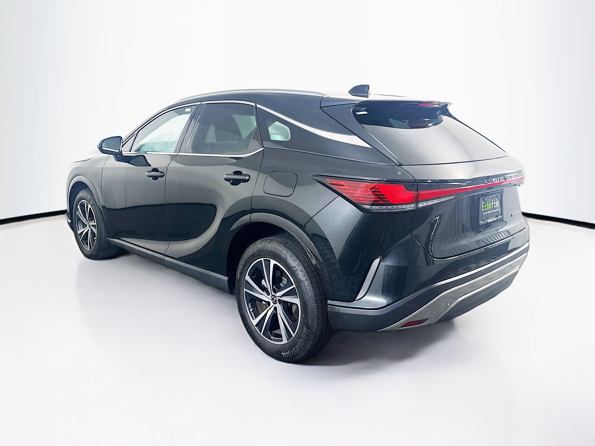 Used 2024 Lexus RX 350 Premium w/ Cold Area Package FWD image 5