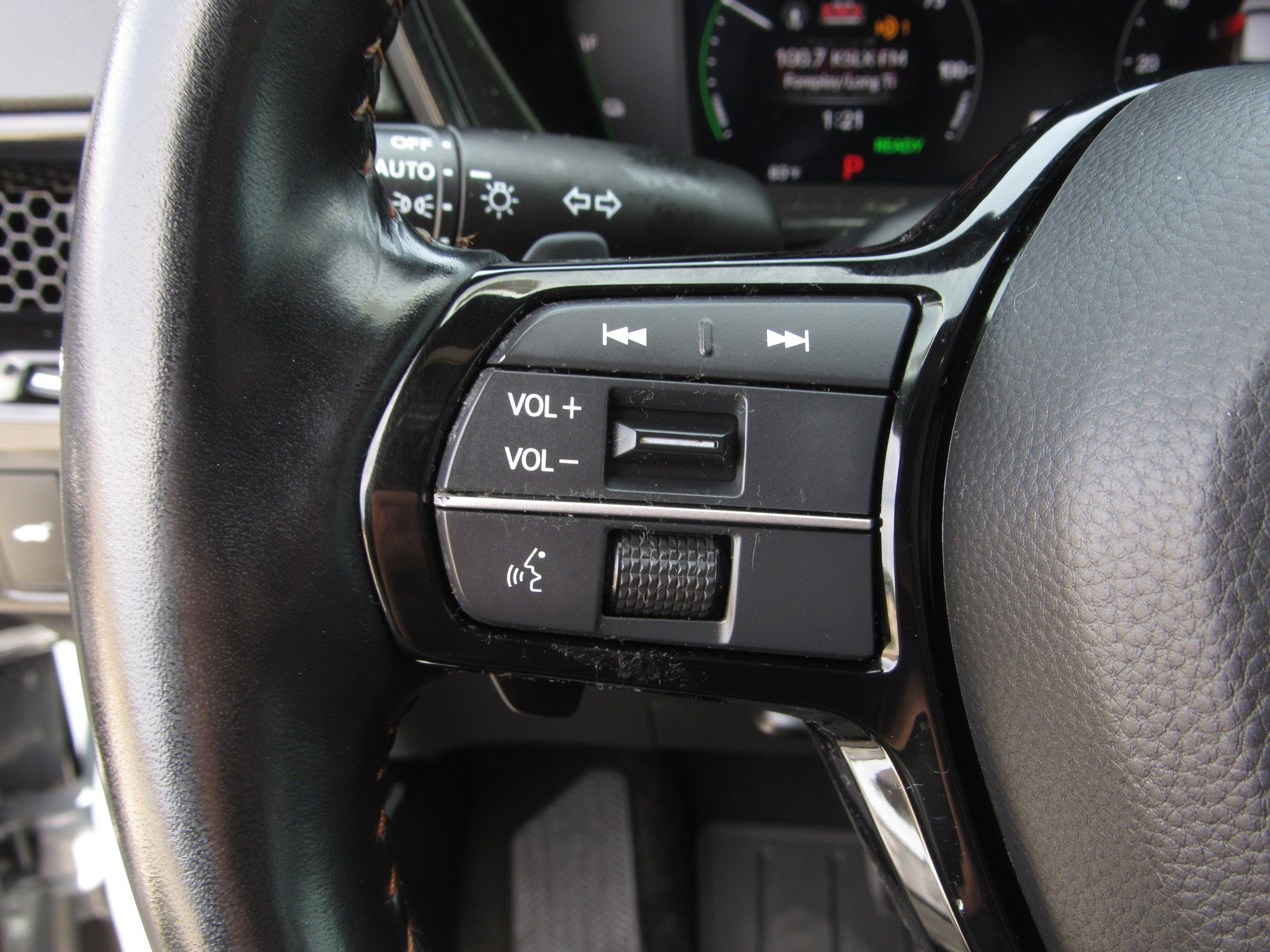 Certified 2026 Honda CR-V Sport Touring image 27