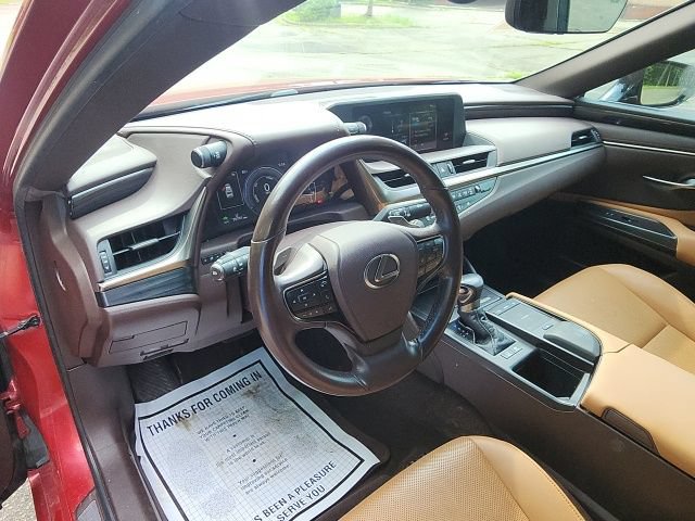 Used 2021 Lexus ES 300h w/ Premium Package FWD image 15