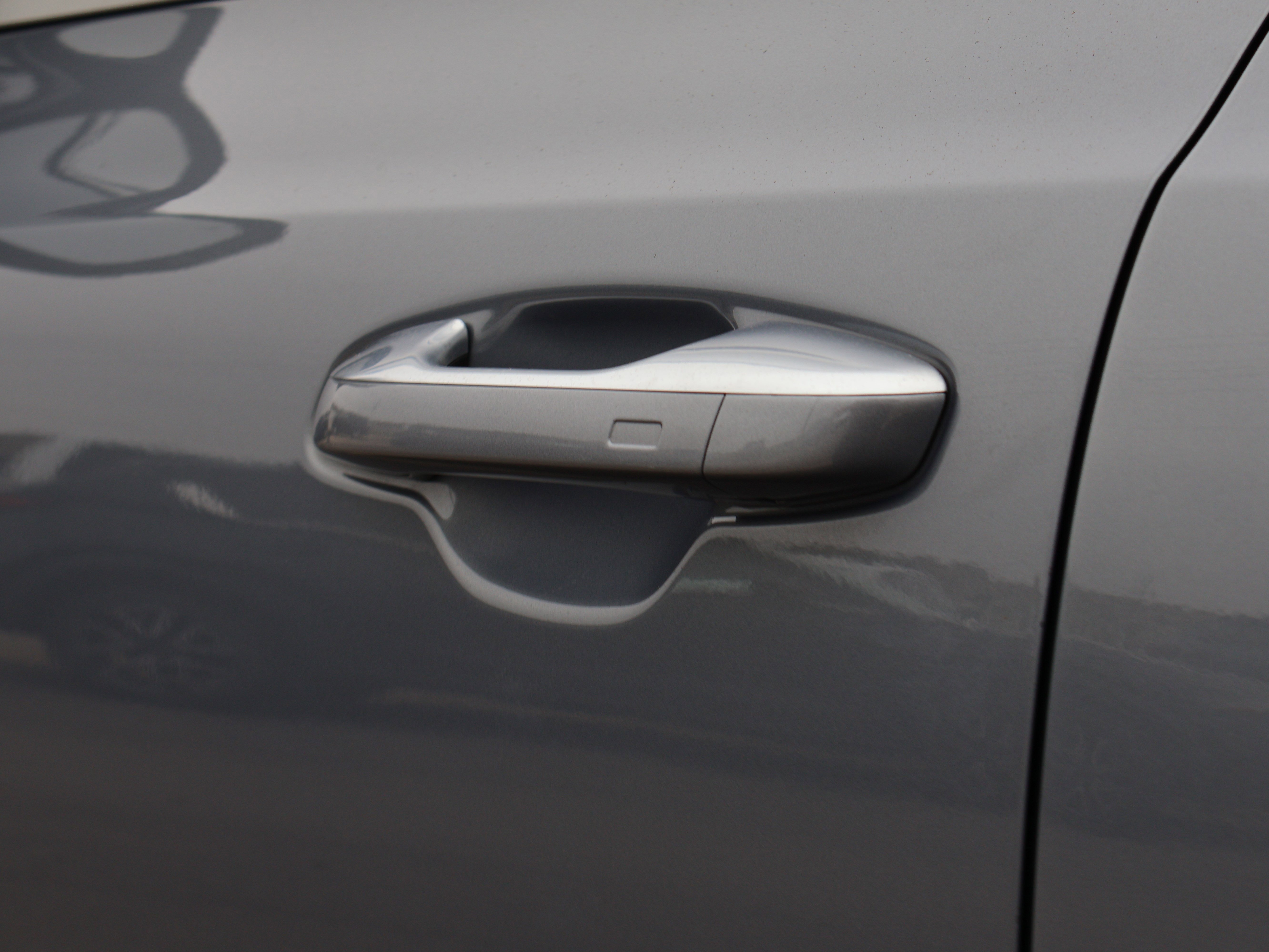 Used 2024 Kia Telluride SX image 17