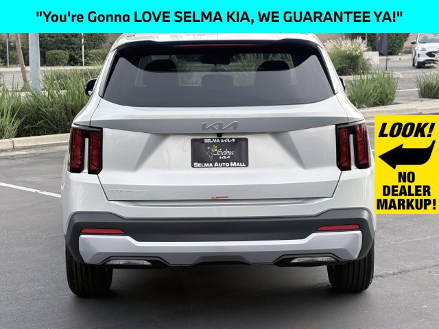 New 2026 Kia Sorento LX FWD image 5