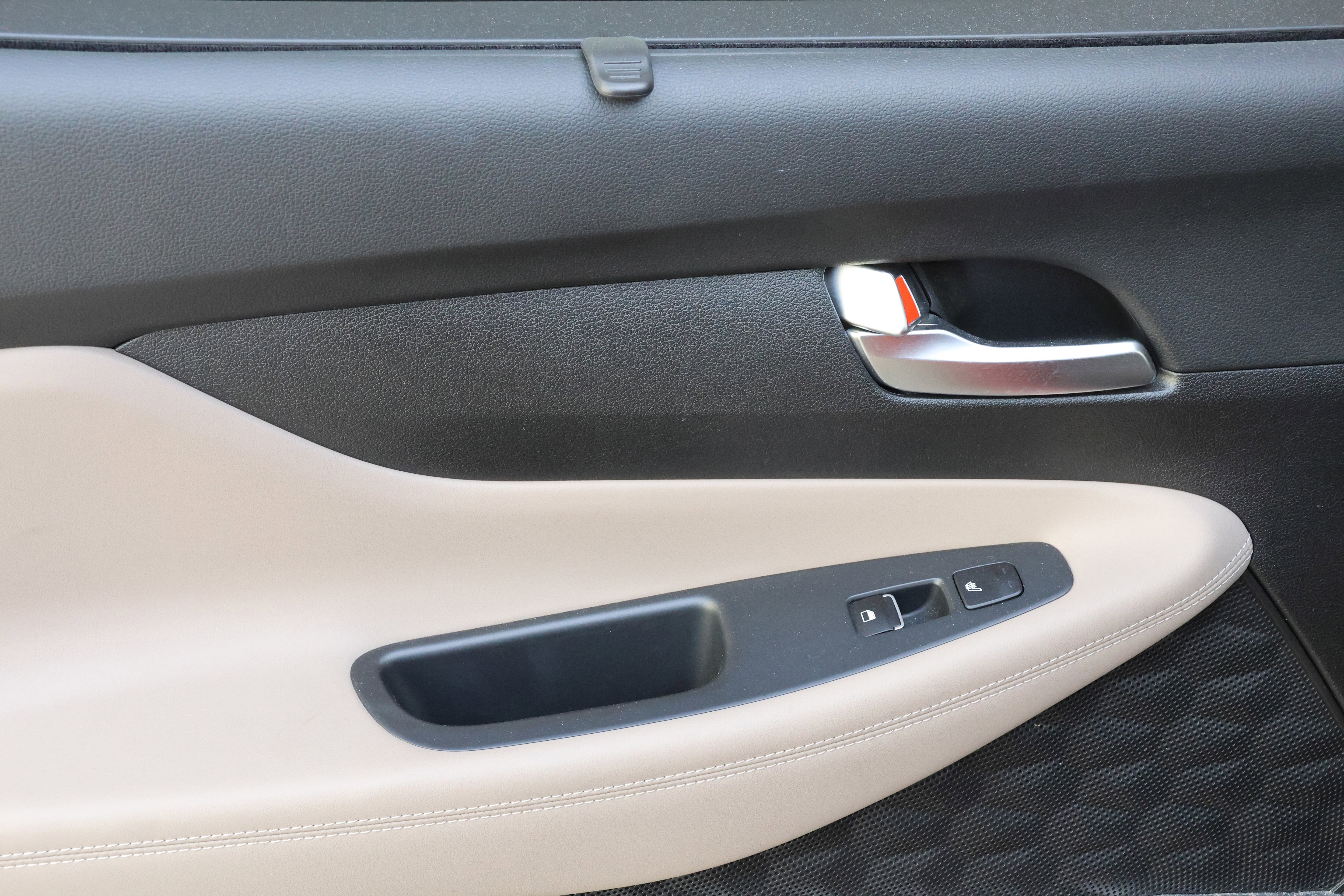 Used 2020 Hyundai Santa Fe Limited image 34