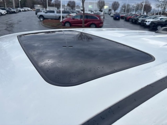 Used 2022 Toyota Tacoma TRD Off-Road image 12