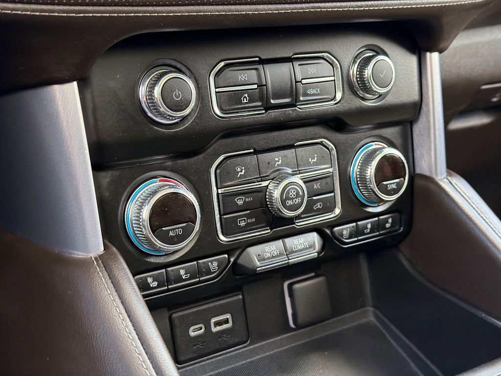 Used 2021 GMC Yukon SLT w/ SLT Luxury Plus Package image 35