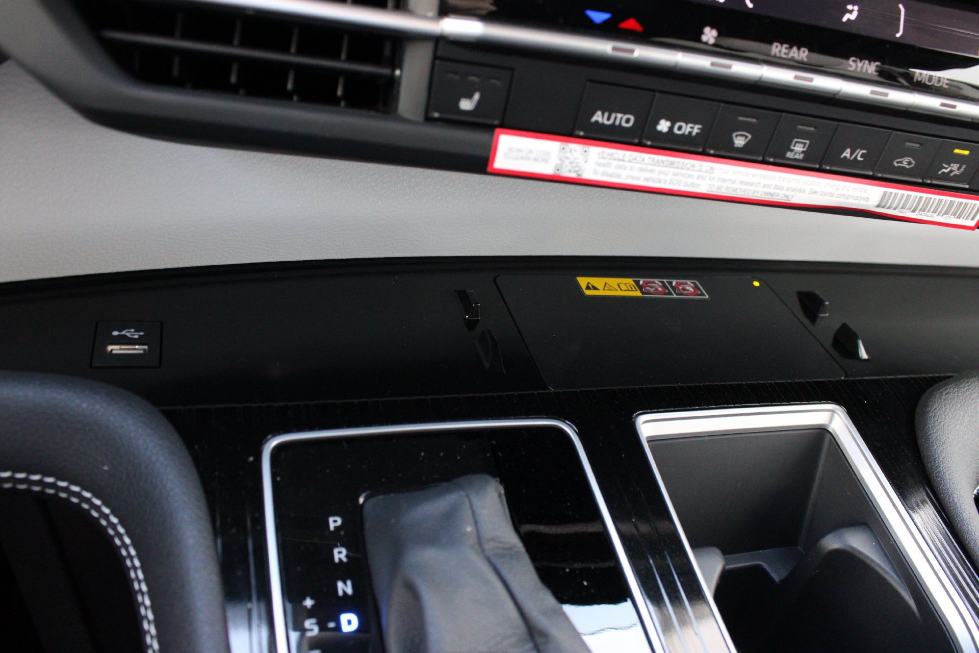 New 2026 Toyota Sienna XSE FWD image 47