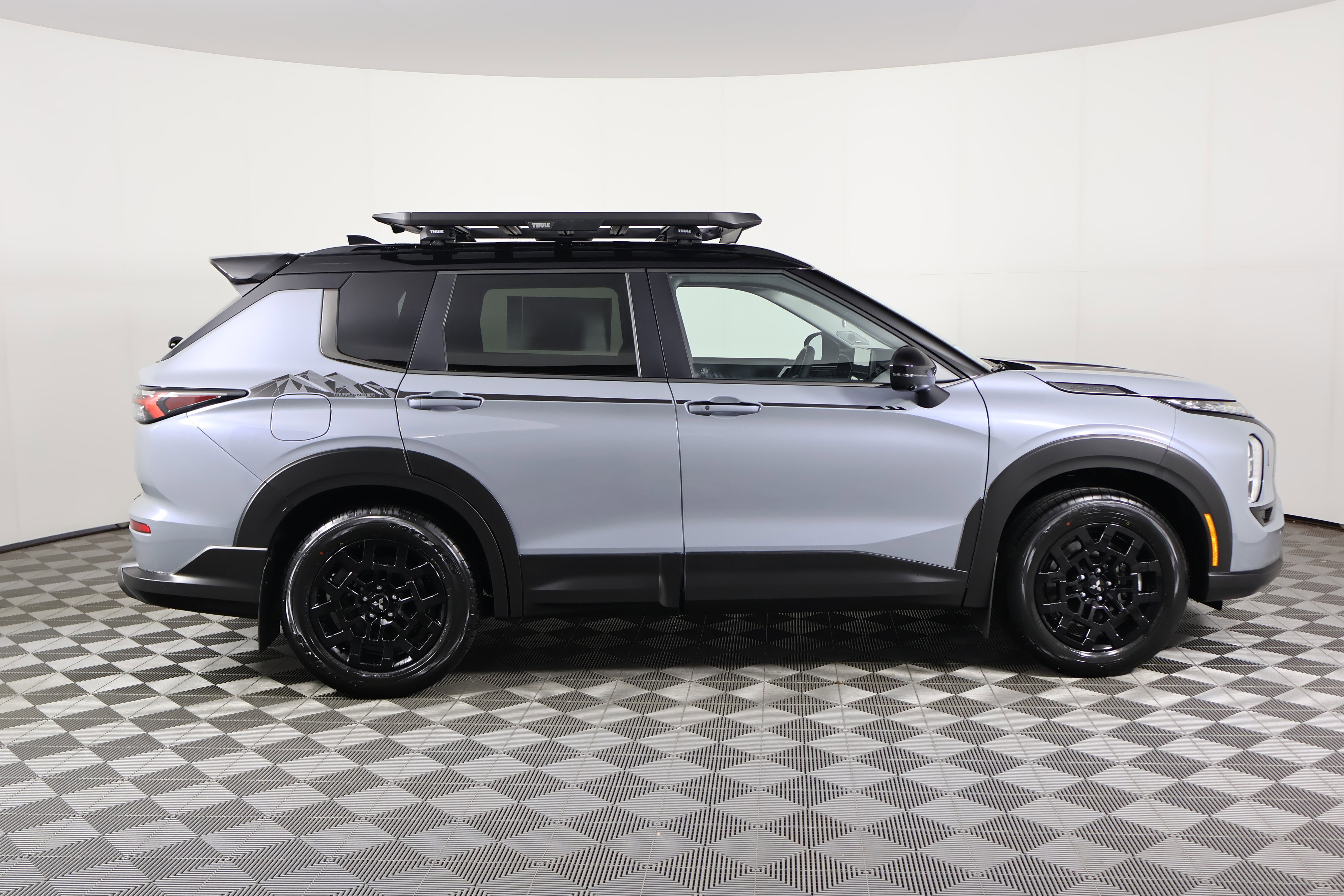 New 2026 Mitsubishi Outlander Trail Edition image 5