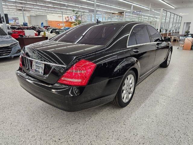 Used 2007 Mercedes-Benz S 550 image 4