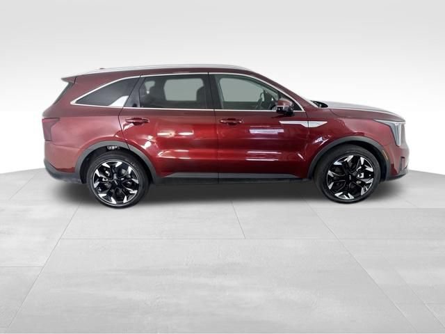 Certified 2025 Kia Sorento EX w/ Panoramic Sunroof Package FWD image 6