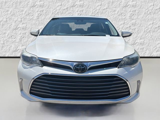 Used 2017 Toyota Avalon Limited w/ Carpet Mat Package FWD image 8