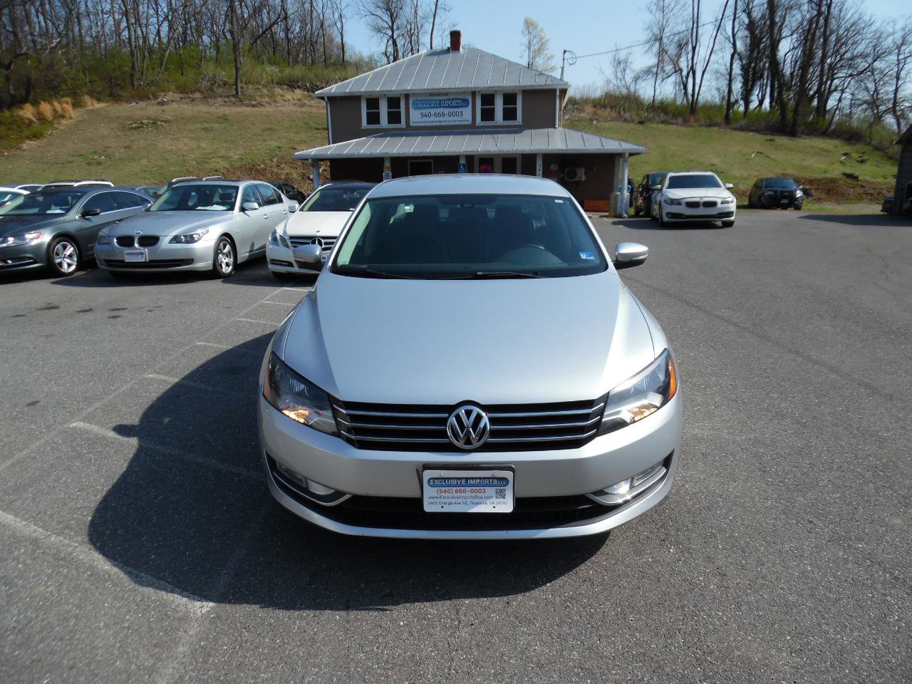 Used 2015 Volkswagen Passat 1.8T Limited Edition FWD image 9