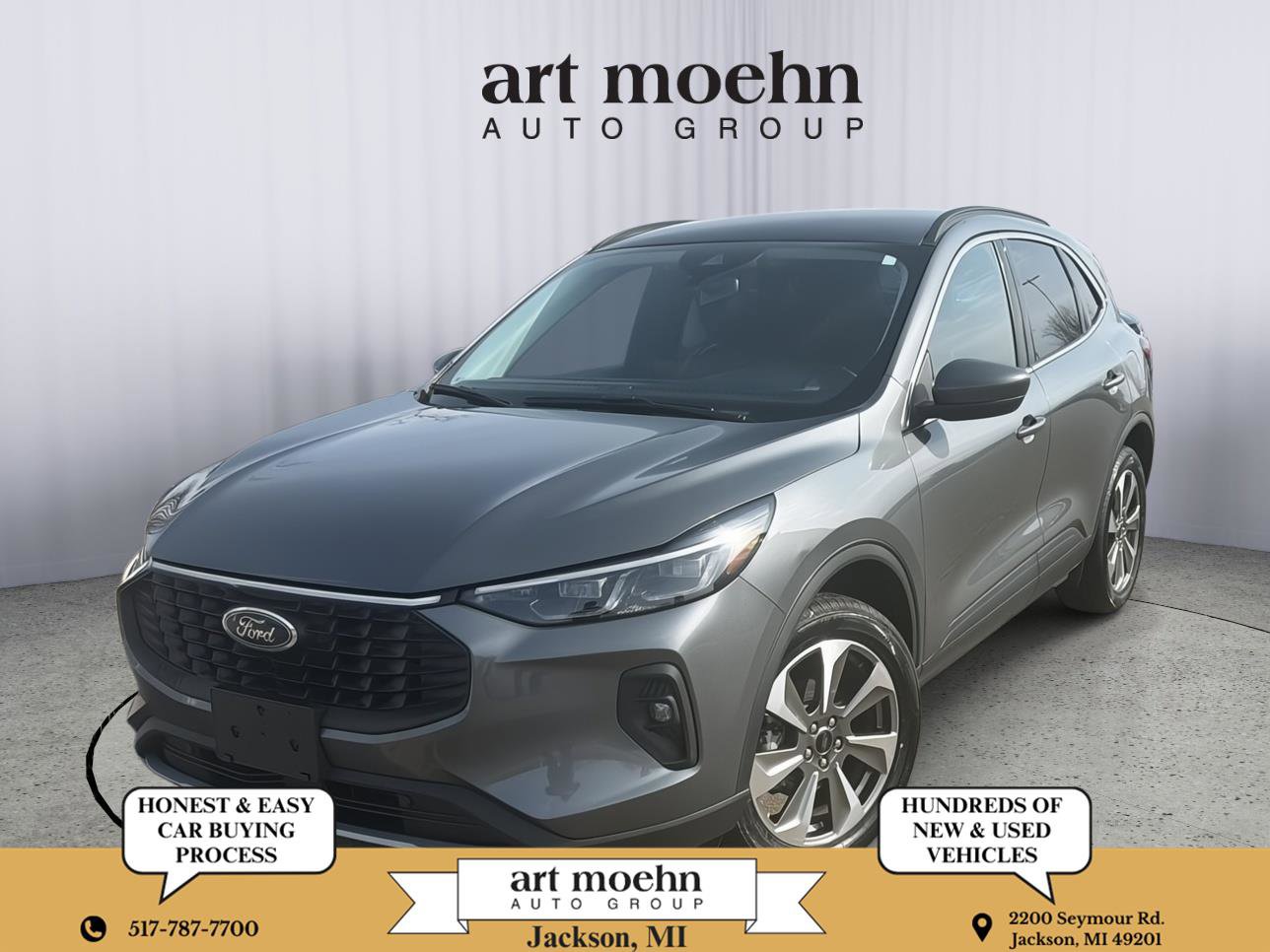 Used 2025 Ford Escape Platinum image 1