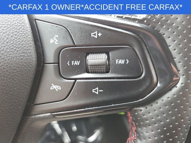 Used 2024 Chevrolet Trax RS w/ Sunroof Package FWD image 33