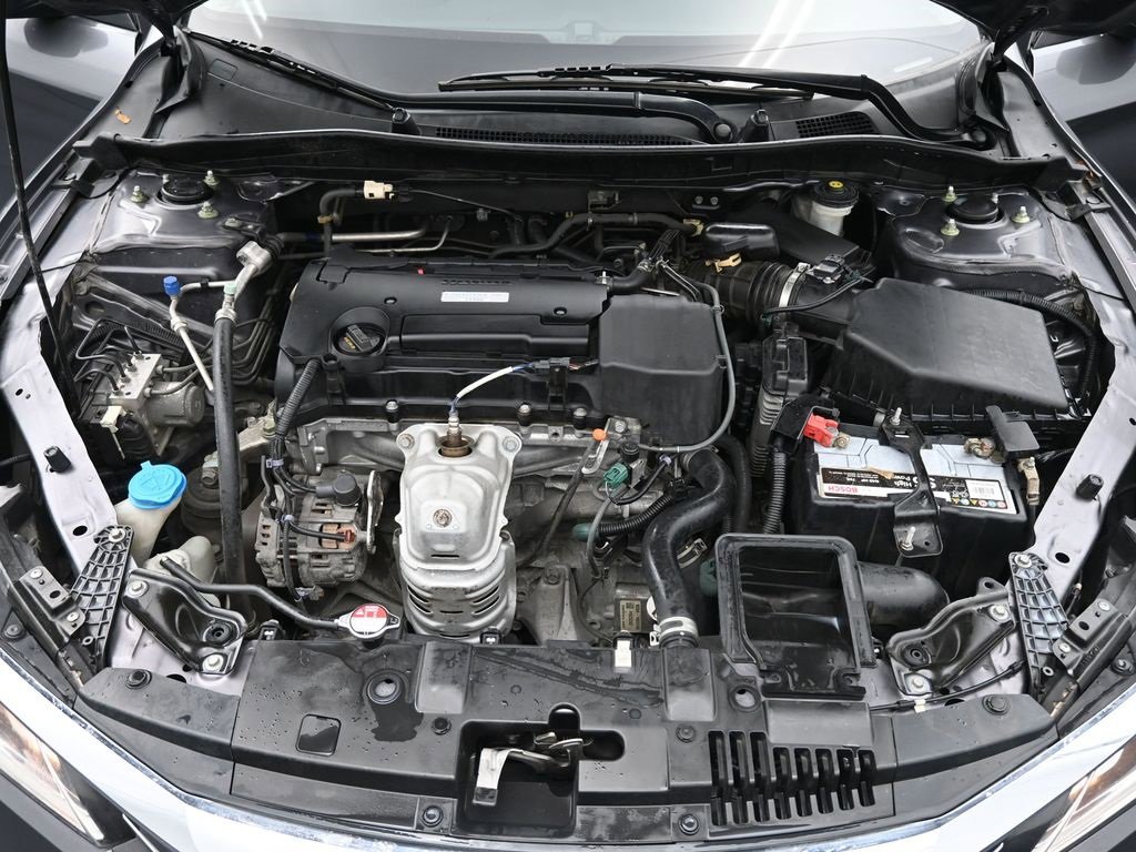 Used 2017 Honda Accord LX image 14