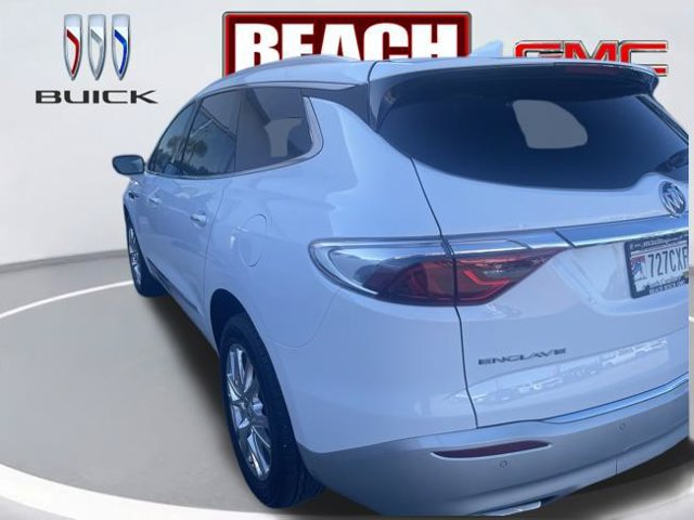 Used 2023 Buick Enclave Premium w/ Experience Buick Package FWD image 4
