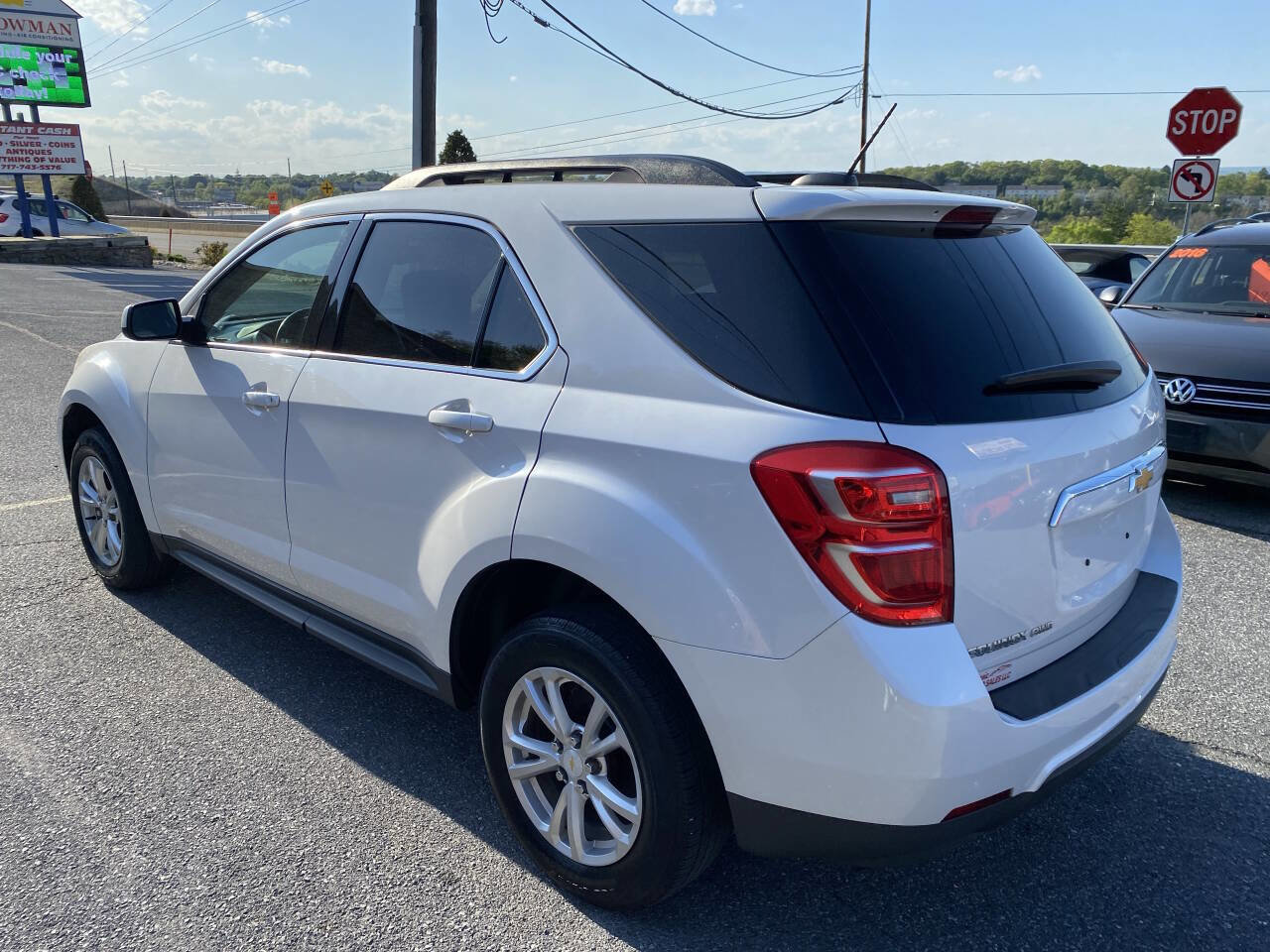 Used 2017 Chevrolet Equinox LT w/ Convenience Package AWD/4WD image 7