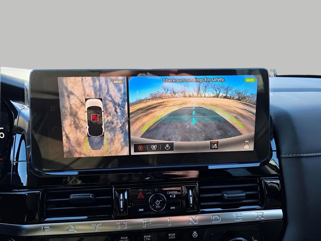 New 2026 Nissan Pathfinder SL image 25