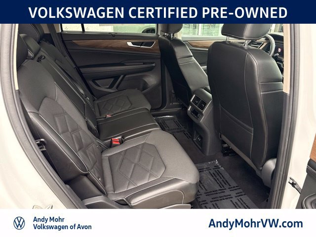 Used 2024 Volkswagen Atlas SE AWD/4WD image 19