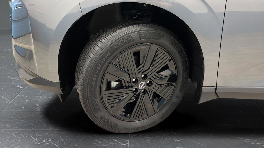 Used 2025 Nissan Murano SV AWD/4WD image 34