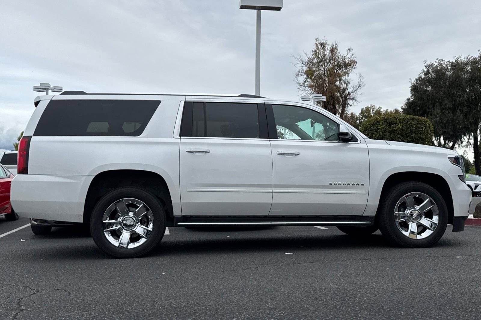 Used 2020 Chevrolet Suburban Premier w/ Max Trailering Package image 4