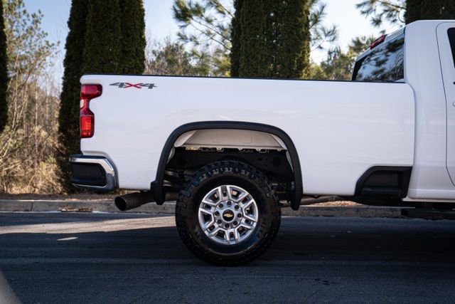Used 2025 Chevrolet Silverado 2500 LT w/ Convenience Package image 8