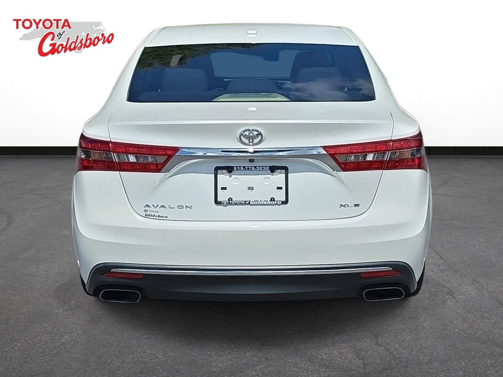 Used 2016 Toyota Avalon XLE FWD image 6
